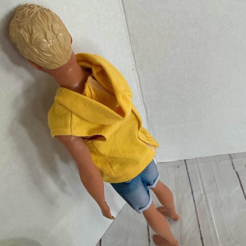 BARBIE Hybrid Ken Doll  Fashionistas Body Blonde Hair Blue Eyes Tan 2016 - Picture 6 of 9